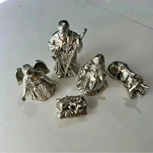 6 Piece Porcelain Silver Plated Nativity Scene Christmas Decor Holidays No Damag
